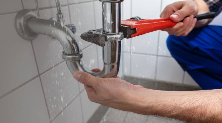 Professional tankless water heater installation services in Huntley, WY